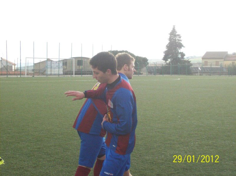 Castellana-Polisportiva Belmonte 1-1 del 29-01-2012 016.jpg